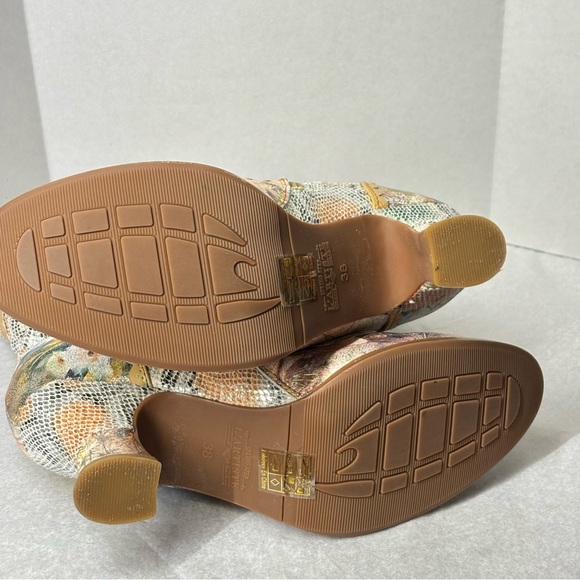 Spring Step L'Artiste Women's BEWITCH-PYTHON Metallic Animal Print Boots Sz 38 - Picture 9 of 10